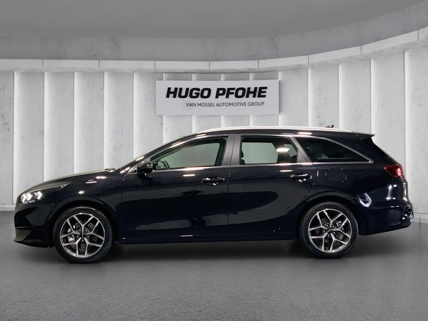 Kia Ceed / cee'd Ceed Spirit 1.5 T-GDI Kombi Komfort+ Schwarz - 2