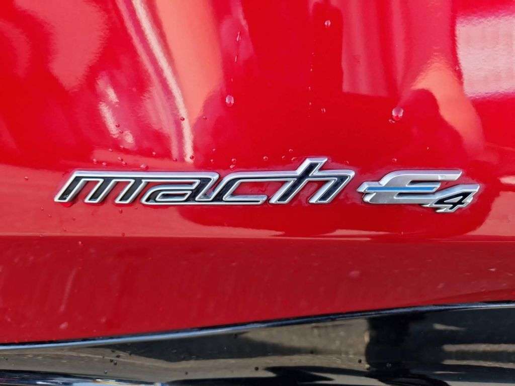 Ford Mustang Mach-E