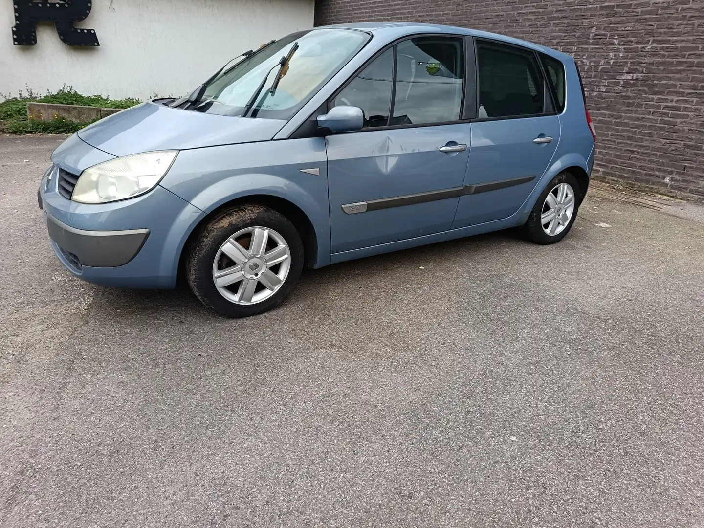 Renault Scenic 1.5 dCi 85 eco2 - 1