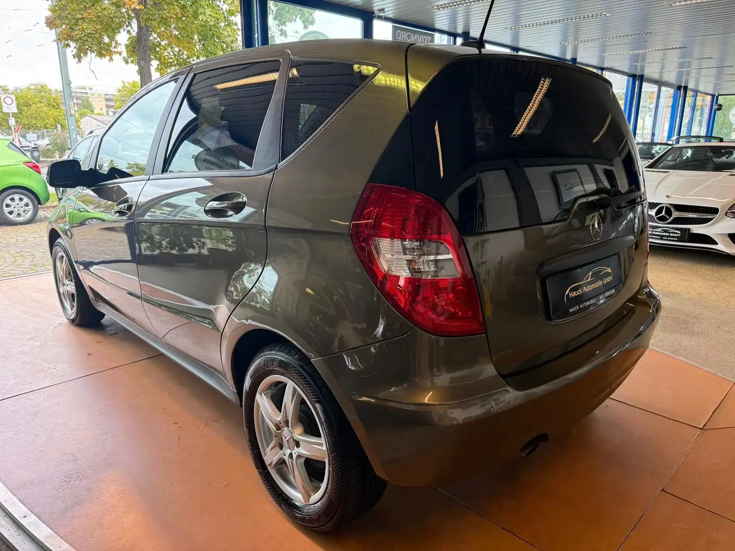 Mercedes-Benz A 160 Klasse  /Autom./75TKM/MFL/Klima Braun - 2