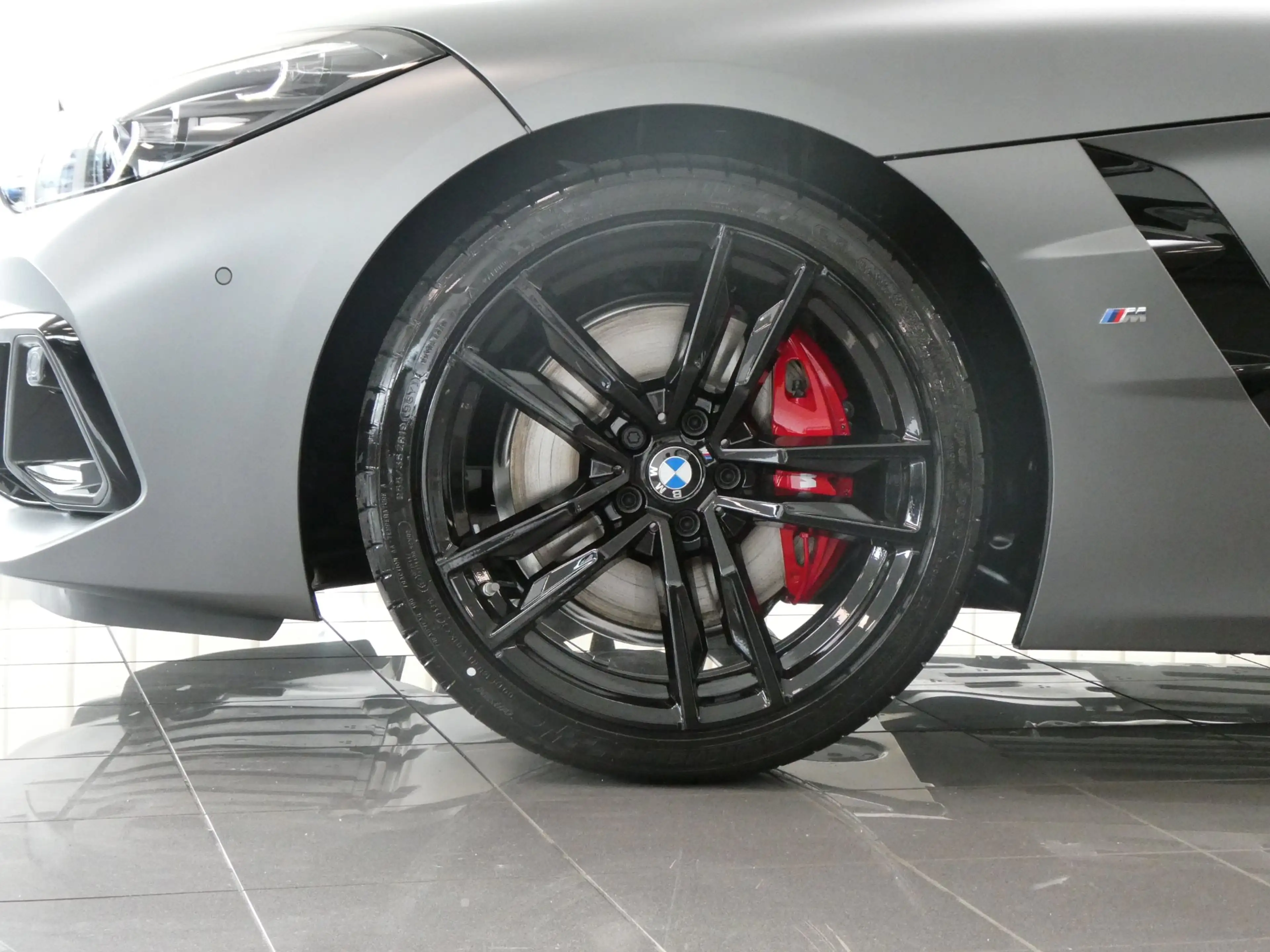 BMW Z4 sDrive 30i — photo 4