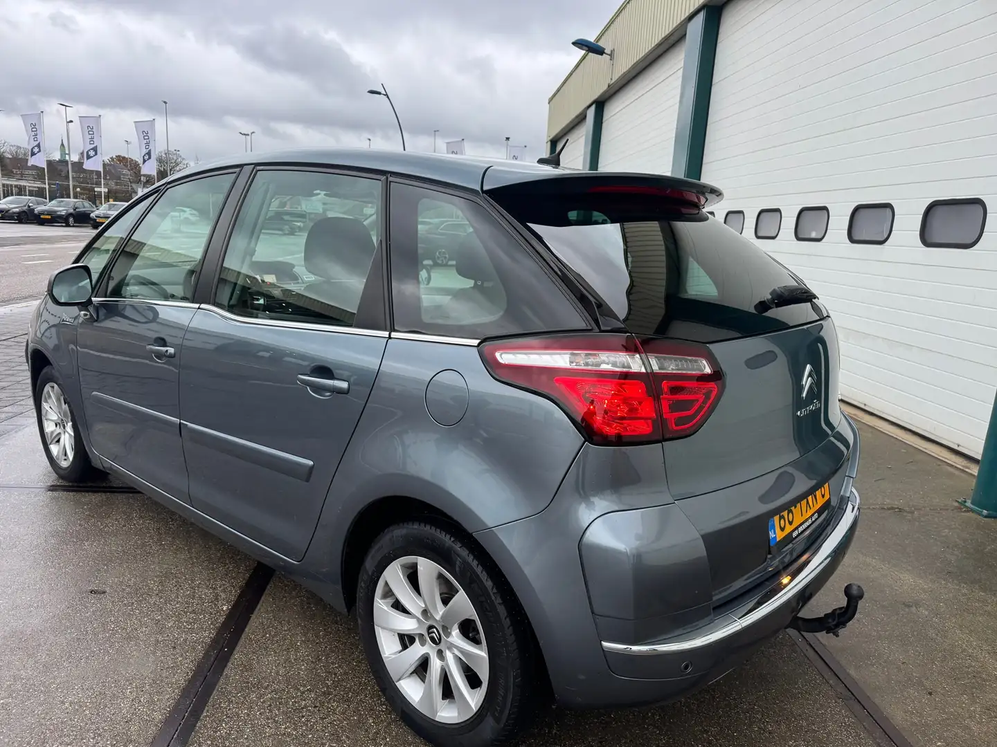 Citroen C4 Picasso 1.6 THP Collection Automaat ! Grijs - 2