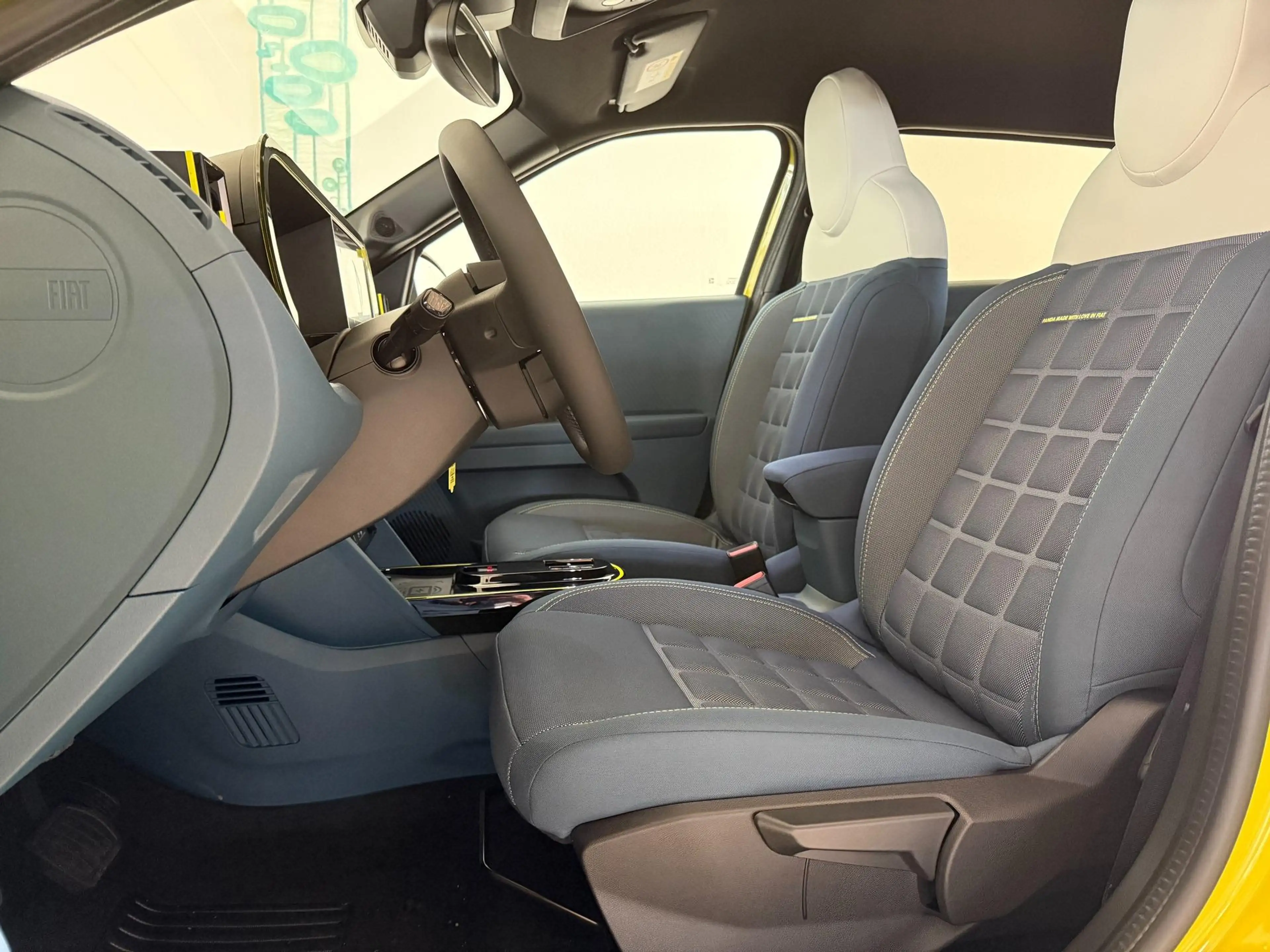 Fiat Grande Panda LA PRIMA HYBRID 1.2 eDCT 81 kW € 6.100,00 gespa... — photo 7