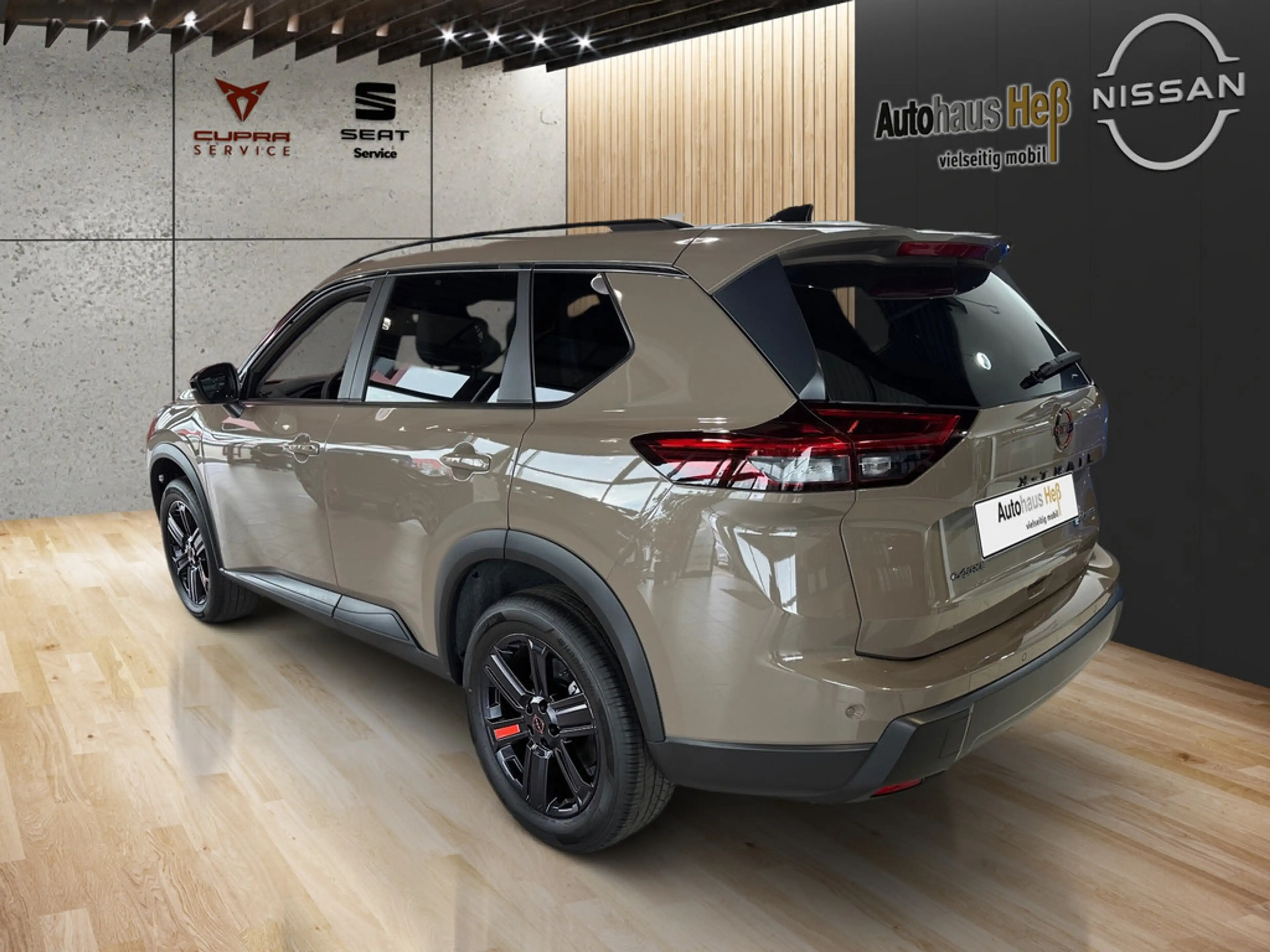 Nissan X-Trail 1.5 e-Power e-4orce N-Trek — photo 8