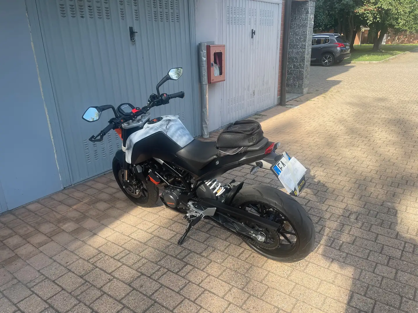 KTM 125 Duke ABS Fekete - 2