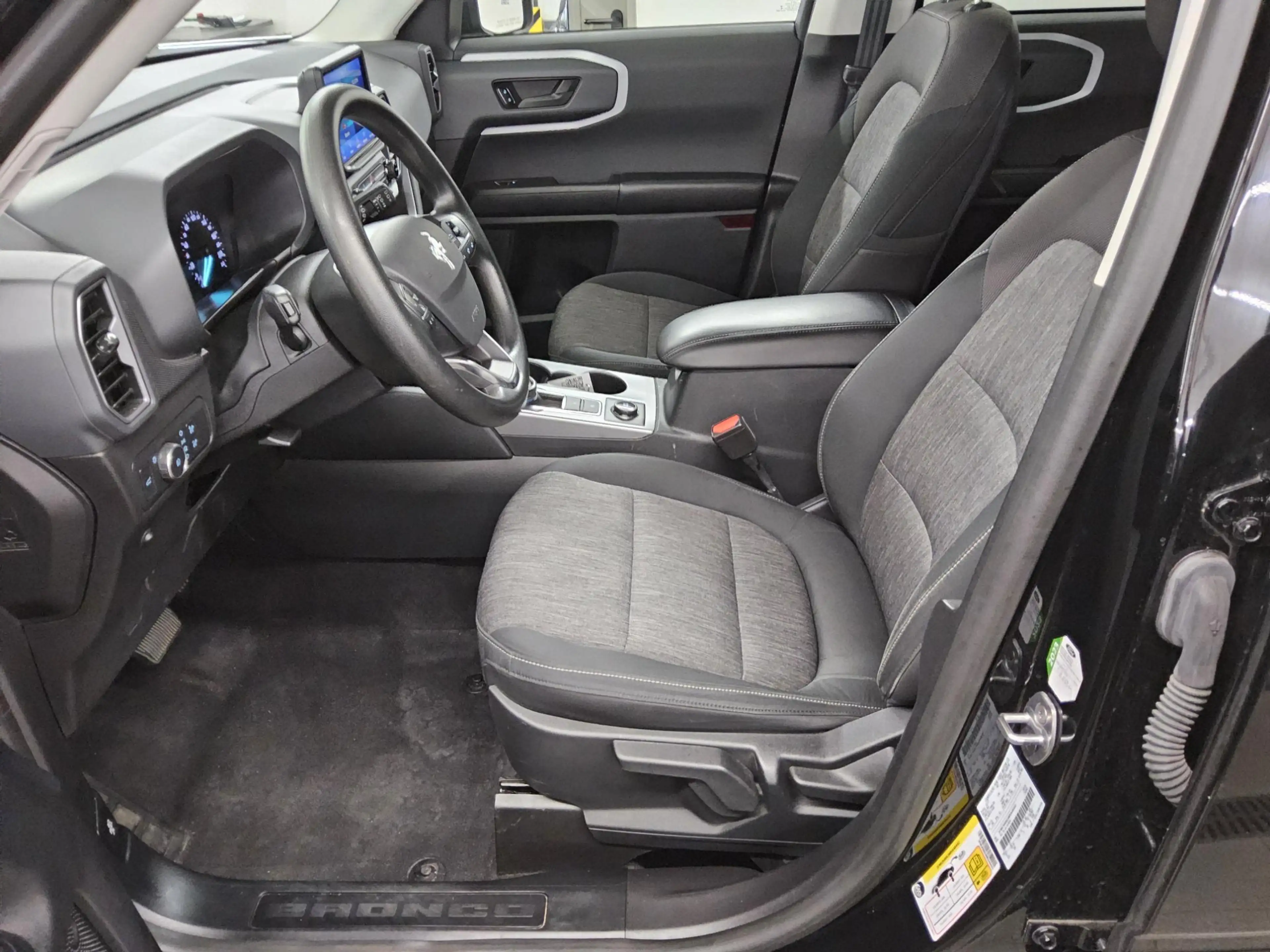 Ford Bronco BRONCO NAVI KLIMAAUT MFL PDC AHK LED — photo 8
