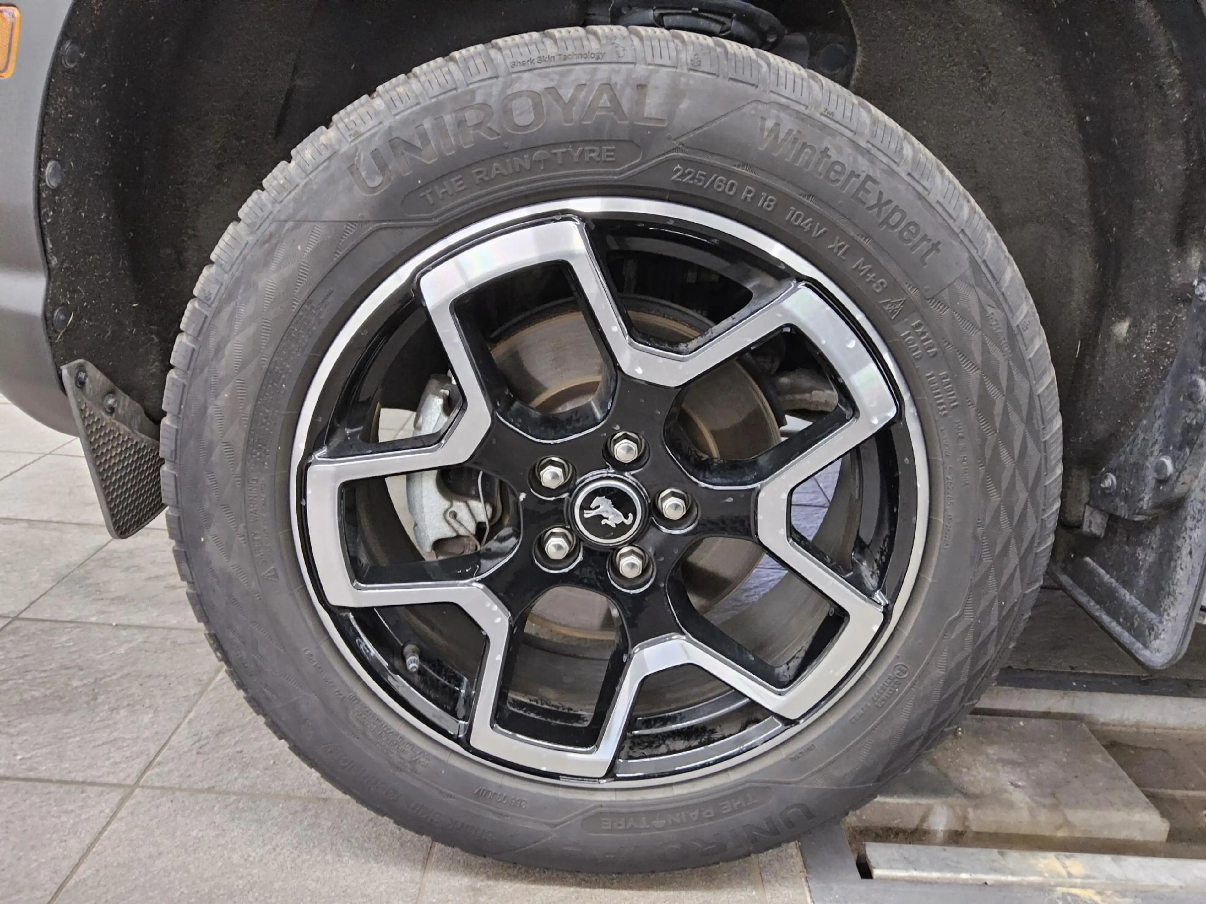 Ford Bronco BRONCO NAVI KLIMAAUT MFL PDC AHK LED — photo 10