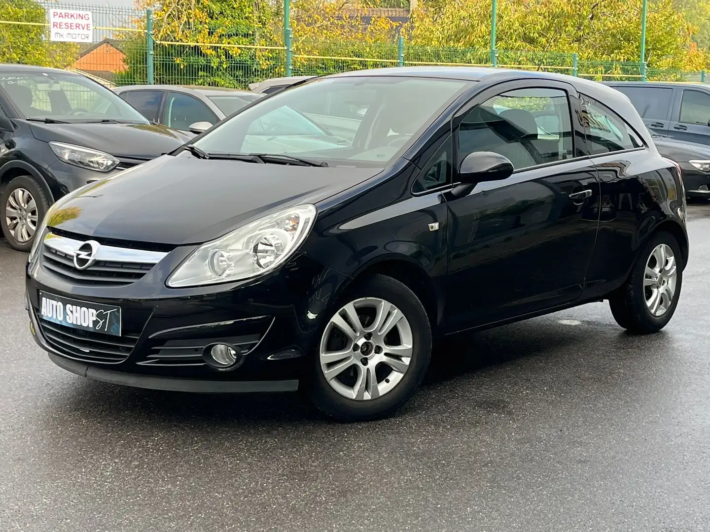 Opel Corsa 🟩1.2 ESSENCE 80CV - AIRCO - 1ER PROPRIETAIRE Schwarz - 2