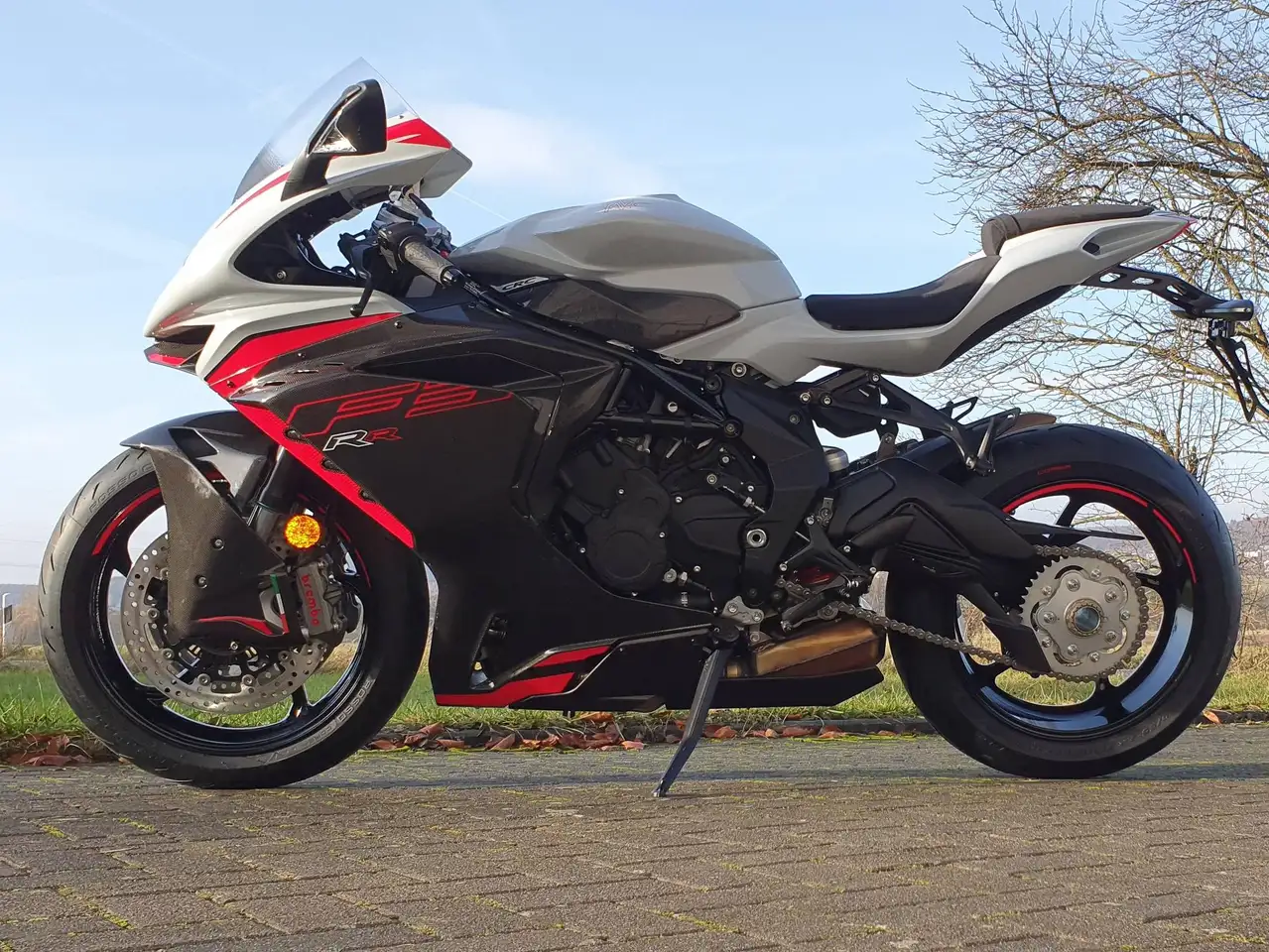 MV Agusta F3
