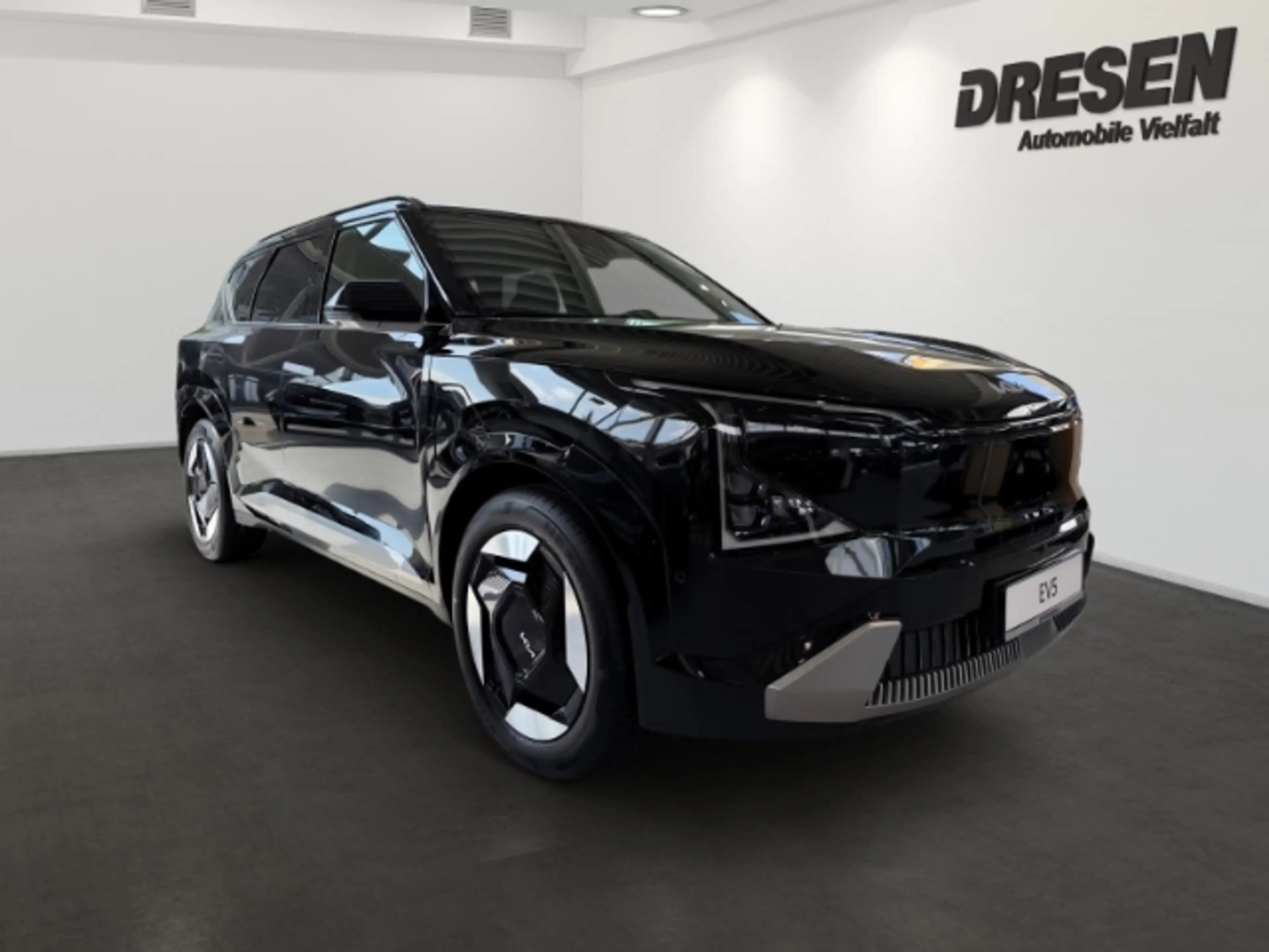 Kia EV5 Earth 81,4 kWh 360°KAMERA,MEMORY,CARPLAY,LED,DAB — photo 2
