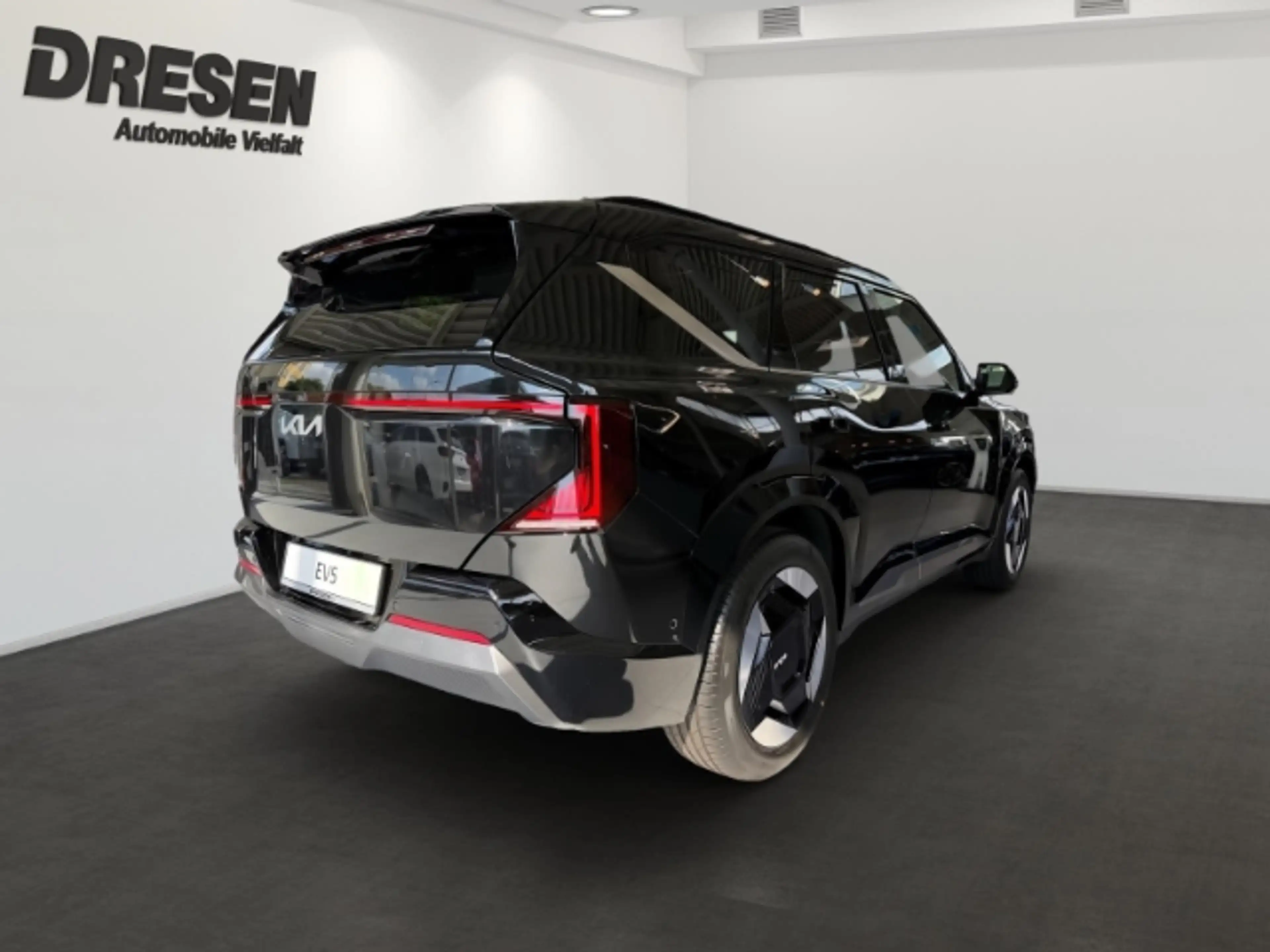 Kia EV5 Earth 81,4 kWh 360°KAMERA,MEMORY,CARPLAY,LED,DAB — photo 3