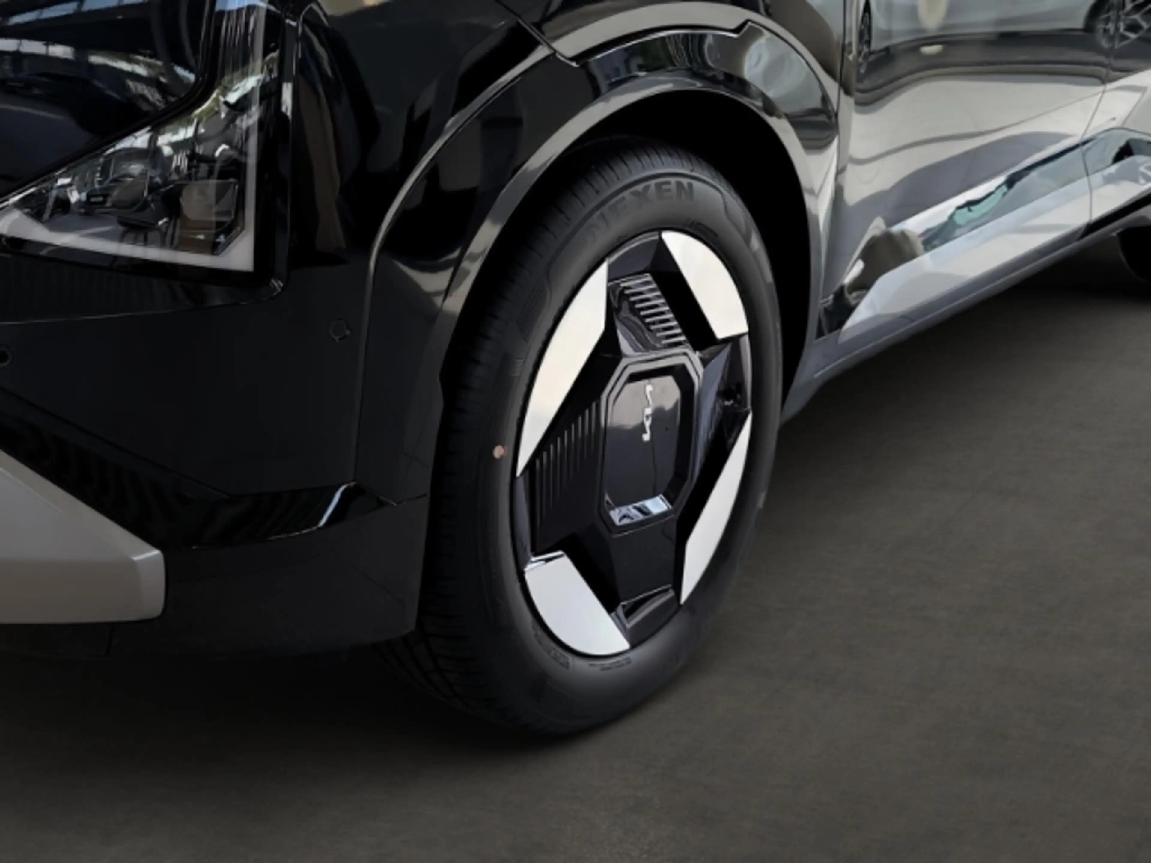 Kia EV5 Earth 81,4 kWh 360°KAMERA,MEMORY,CARPLAY,LED,DAB — photo 6