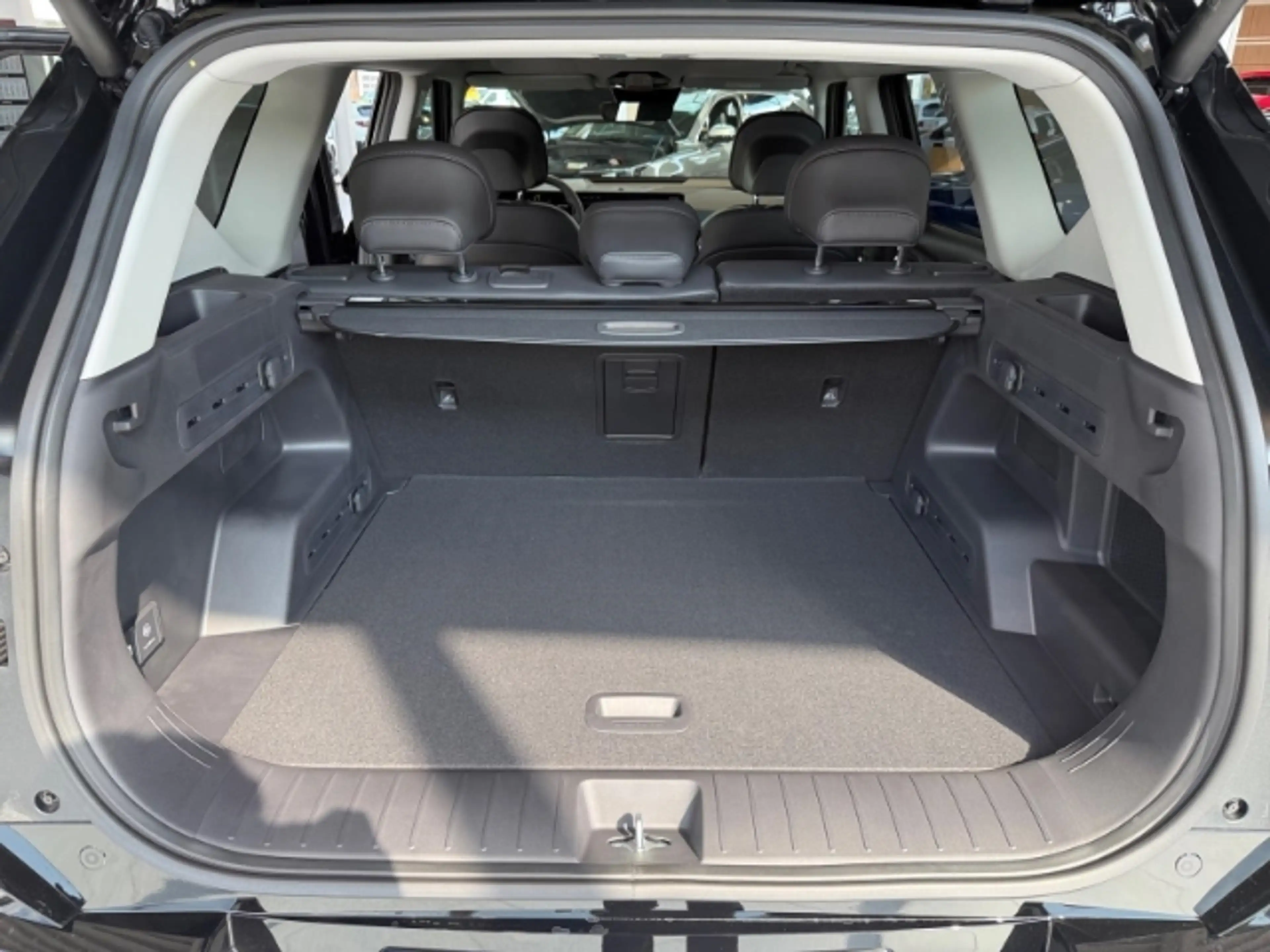 Kia EV5 Earth 81,4 kWh 360°KAMERA,MEMORY,CARPLAY,LED,DAB — photo 12