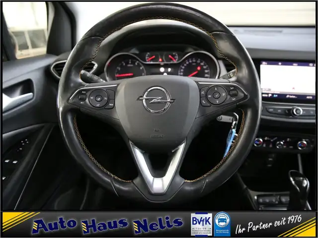 Opel Crossland view 12