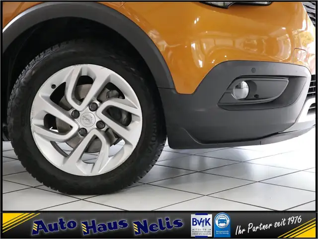 Opel Crossland view 2