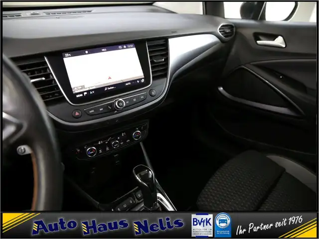 Opel Crossland view 23