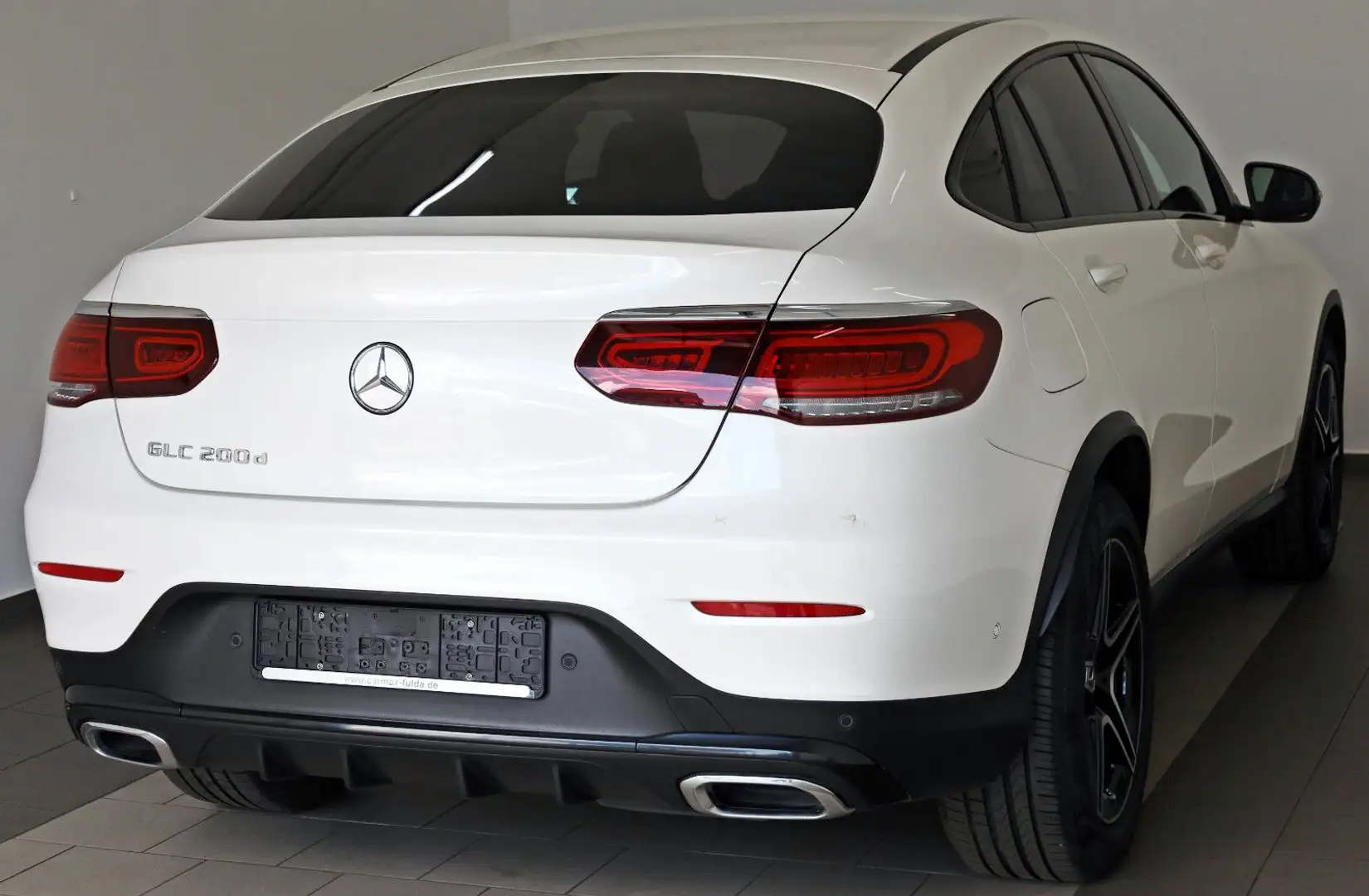 Mercedes-Benz GLC 200 d Coupé AMG Line Leder,Navi,LED,Night Pak Fehér - 2