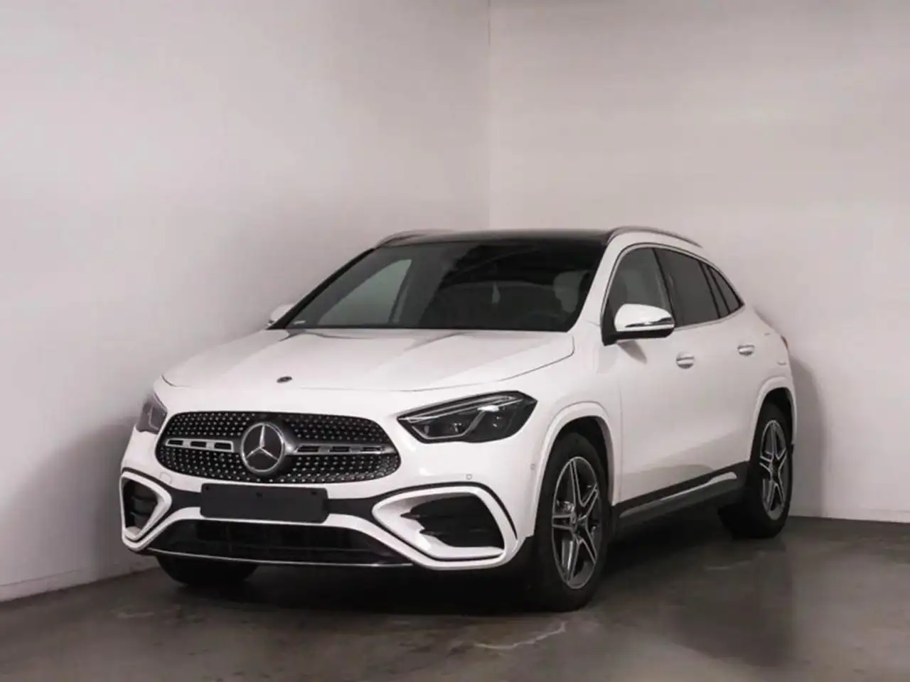 Mercedes-Benz GLA 180