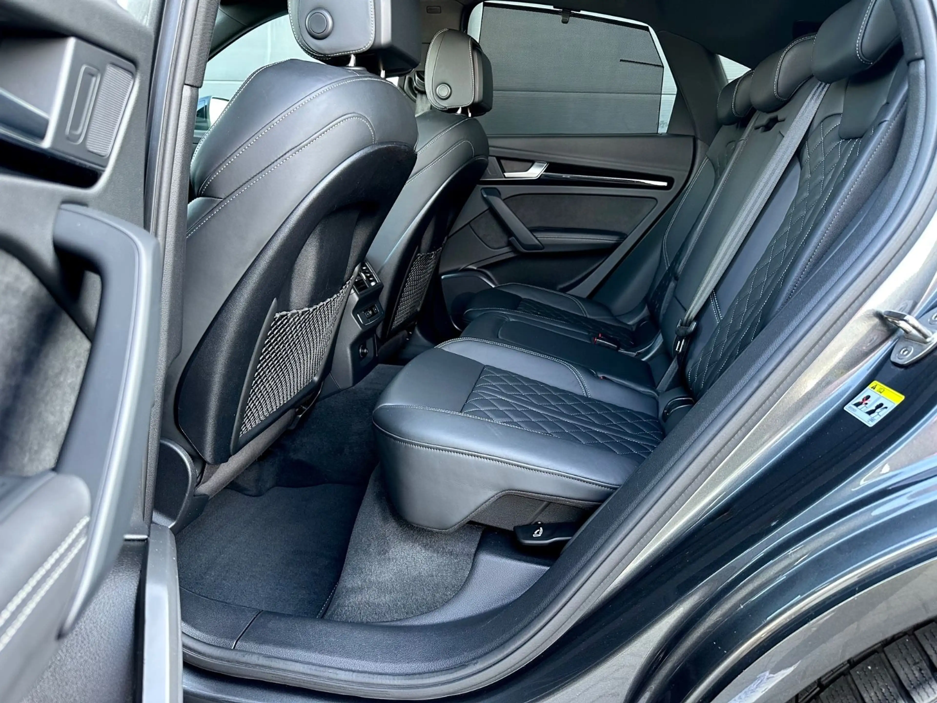 Audi SQ5 Sportback 3.0 TDI quattro basis — photo 12