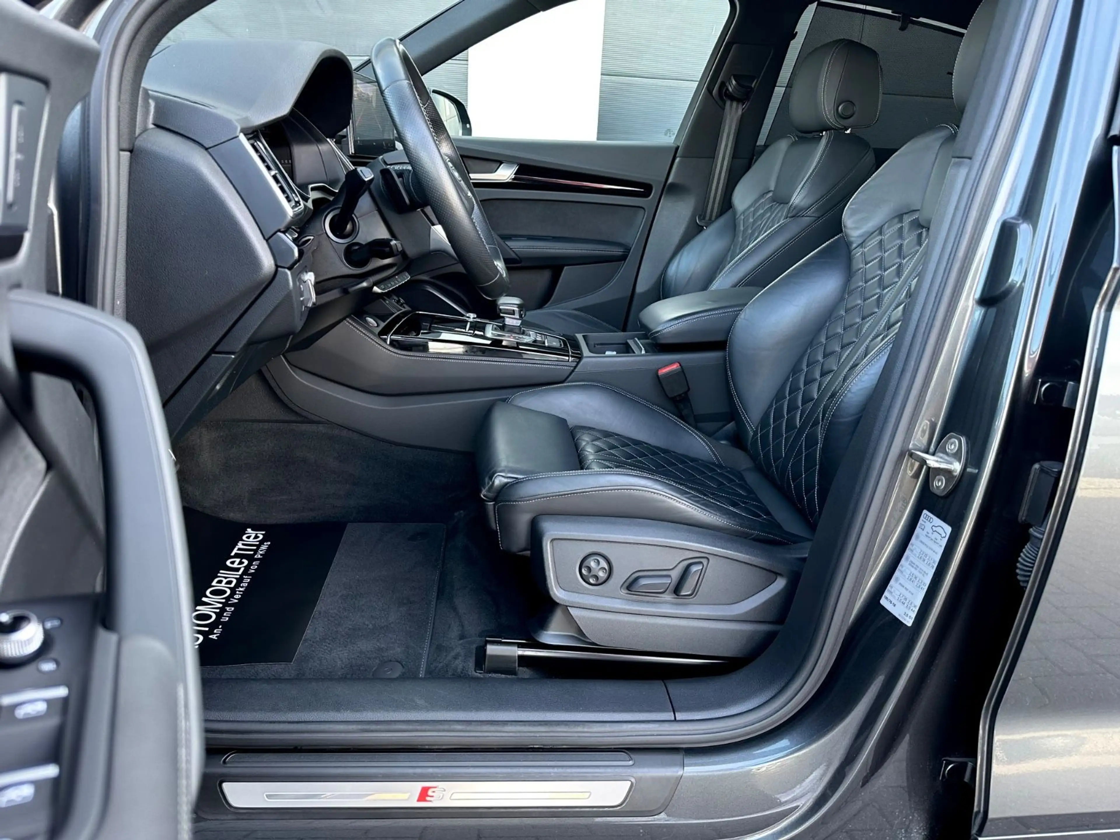 Audi SQ5 Sportback 3.0 TDI quattro basis — photo 9