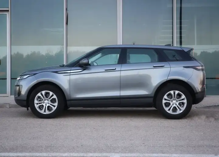 Land Rover Range Rover 2021, foto 7