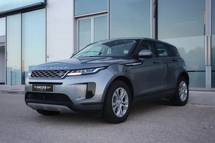 Land Rover Range Rover 2021, foto 3