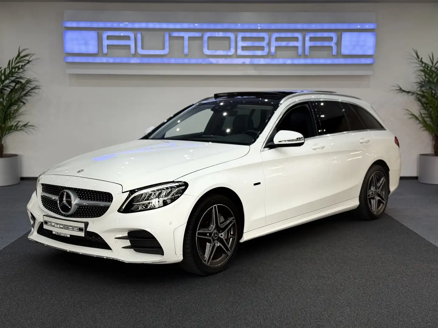 Mercedes-Benz C 300 C 300 de AMG-LINE*PANO*STANDHZG*AMBIENTE*SPUR Blanc - 1