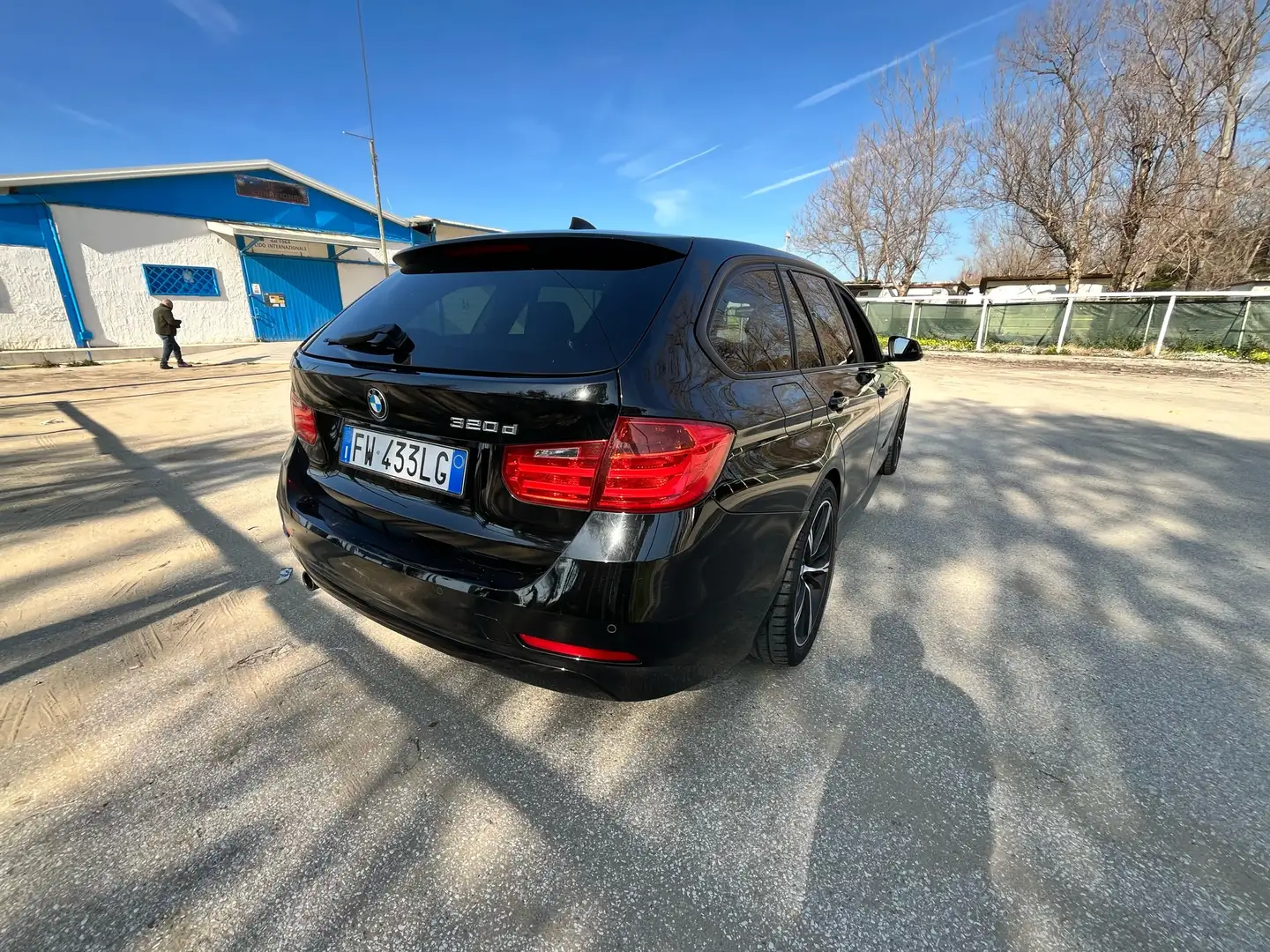 BMW 320 320d Touring Business auto - 2