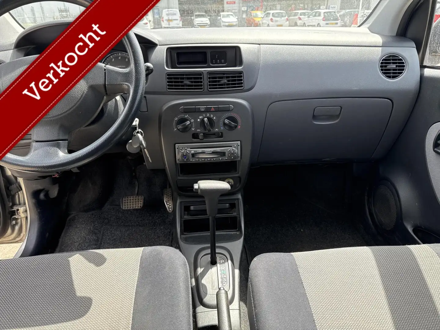 Daihatsu Cuore 1.0-12V Tokyo, automaat, stuurbekrachtiging, elect Beige - 2