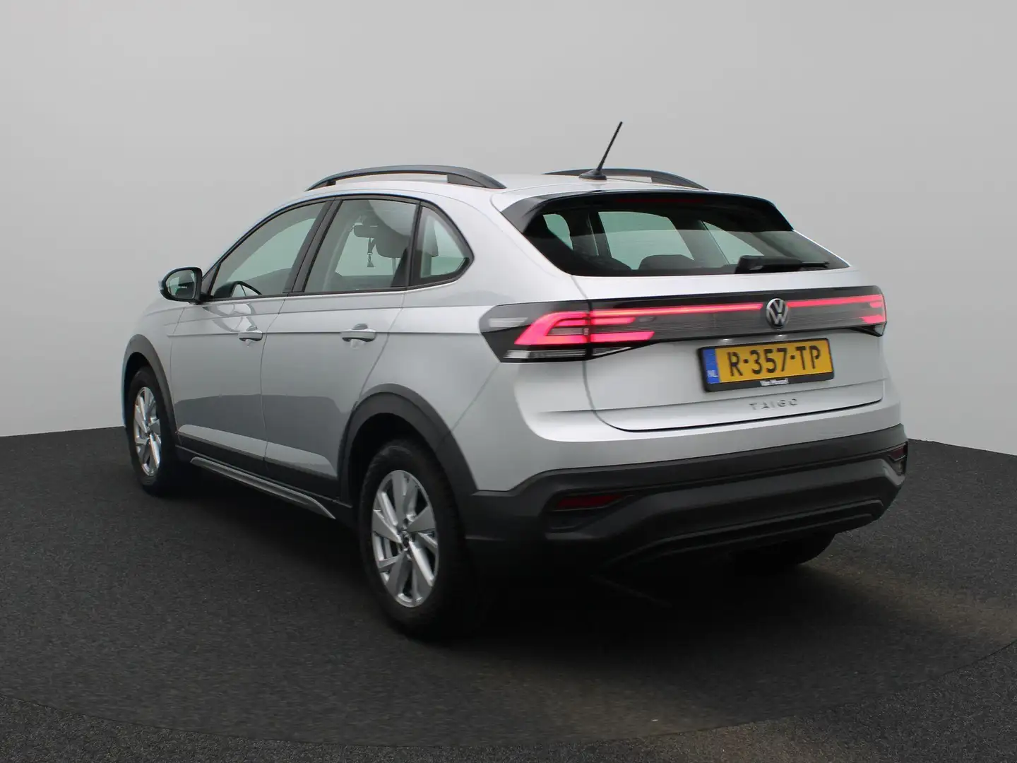 Volkswagen Taigo 1.0 TSI Life | NAVIGATIE | APPLE CARPLAY | AIRCO Gris - 2