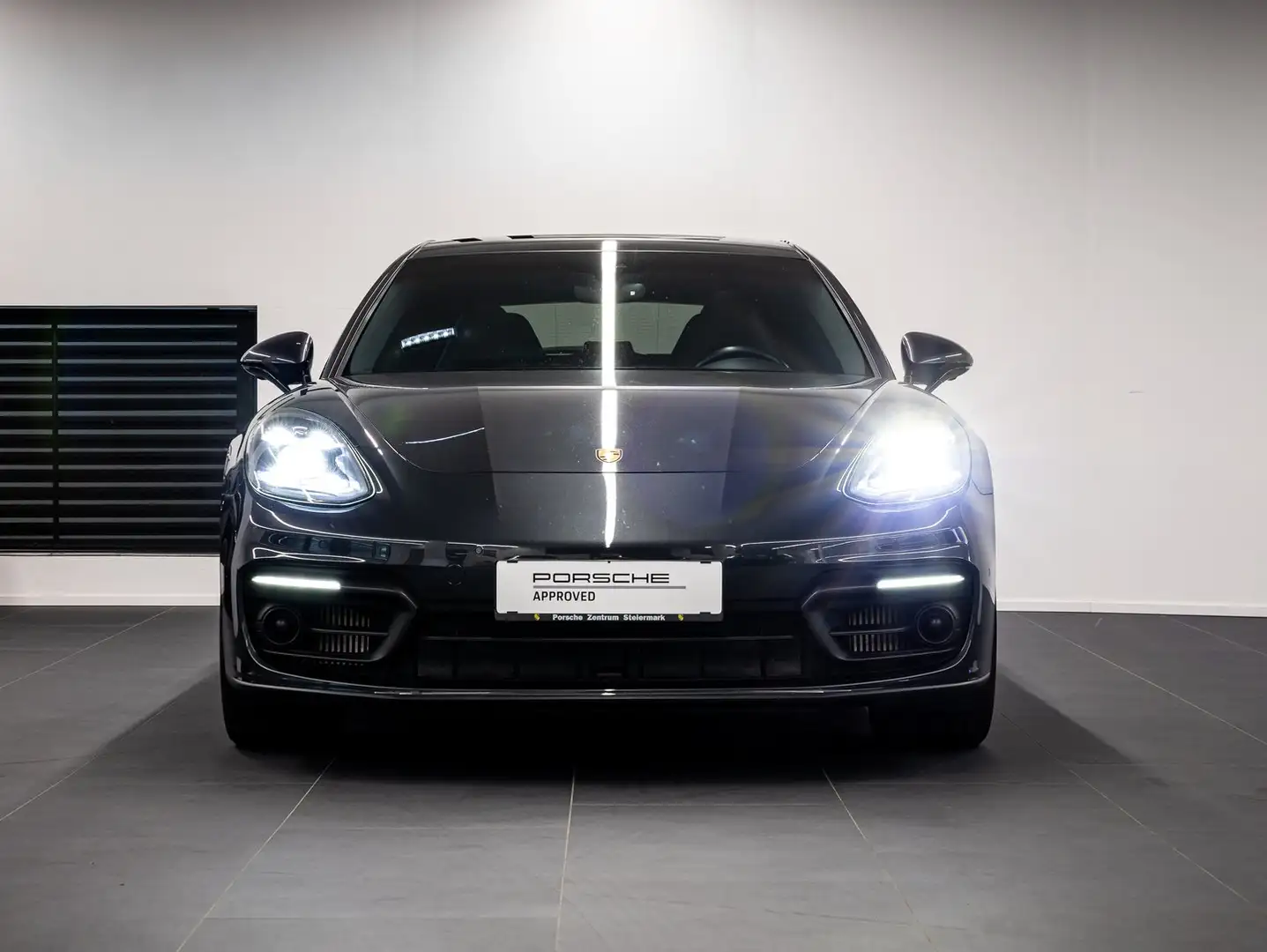 Porsche Panamera 4 E-Hybrid Sport Turismo G2 II Grau - 2