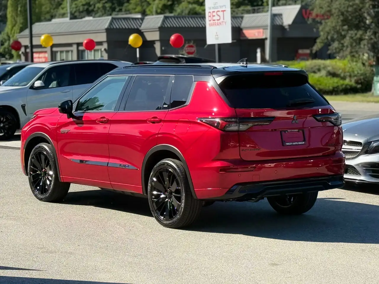Mitsubishi Outlander снимка Mitsubishi Outlander