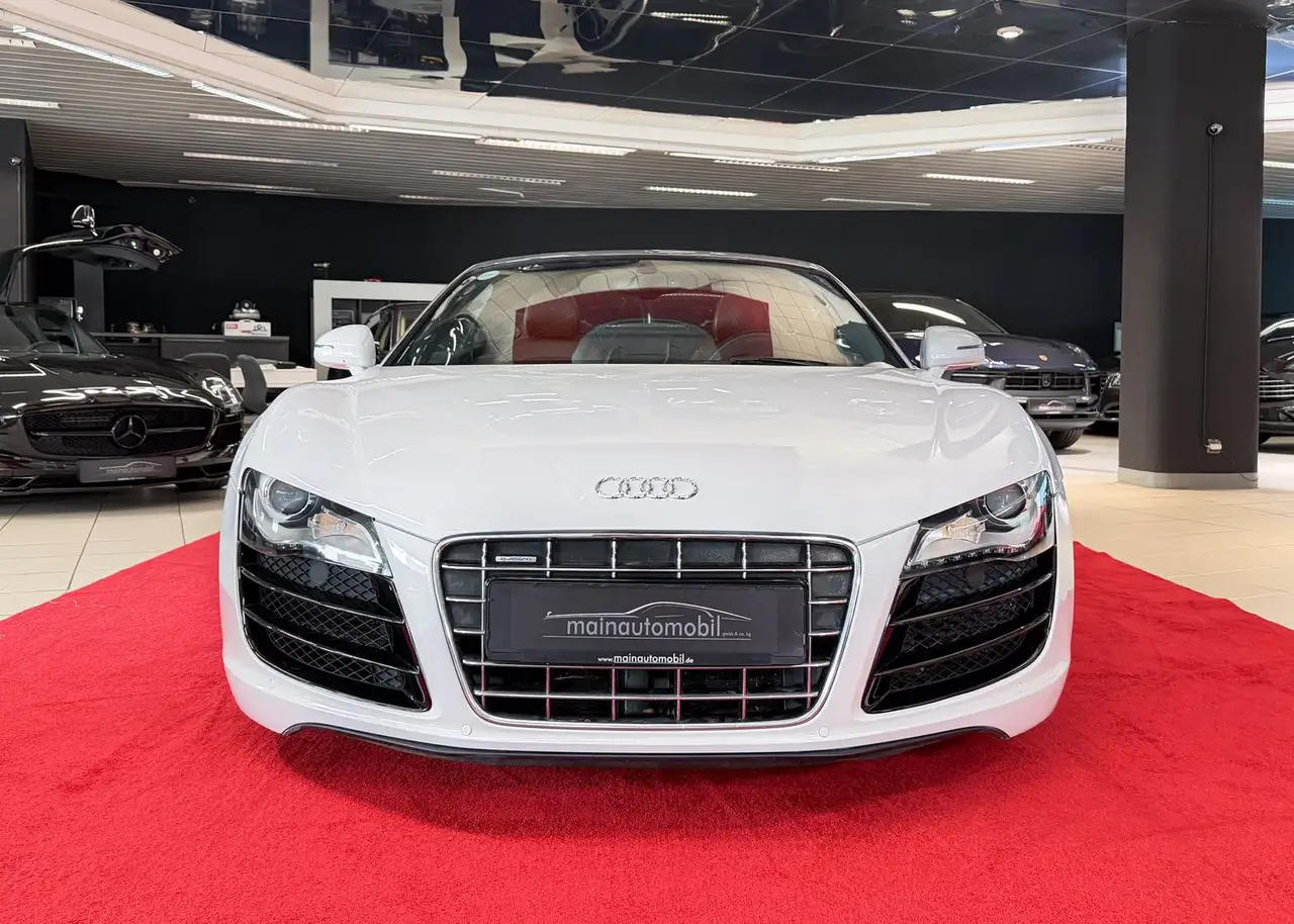 Audi R8