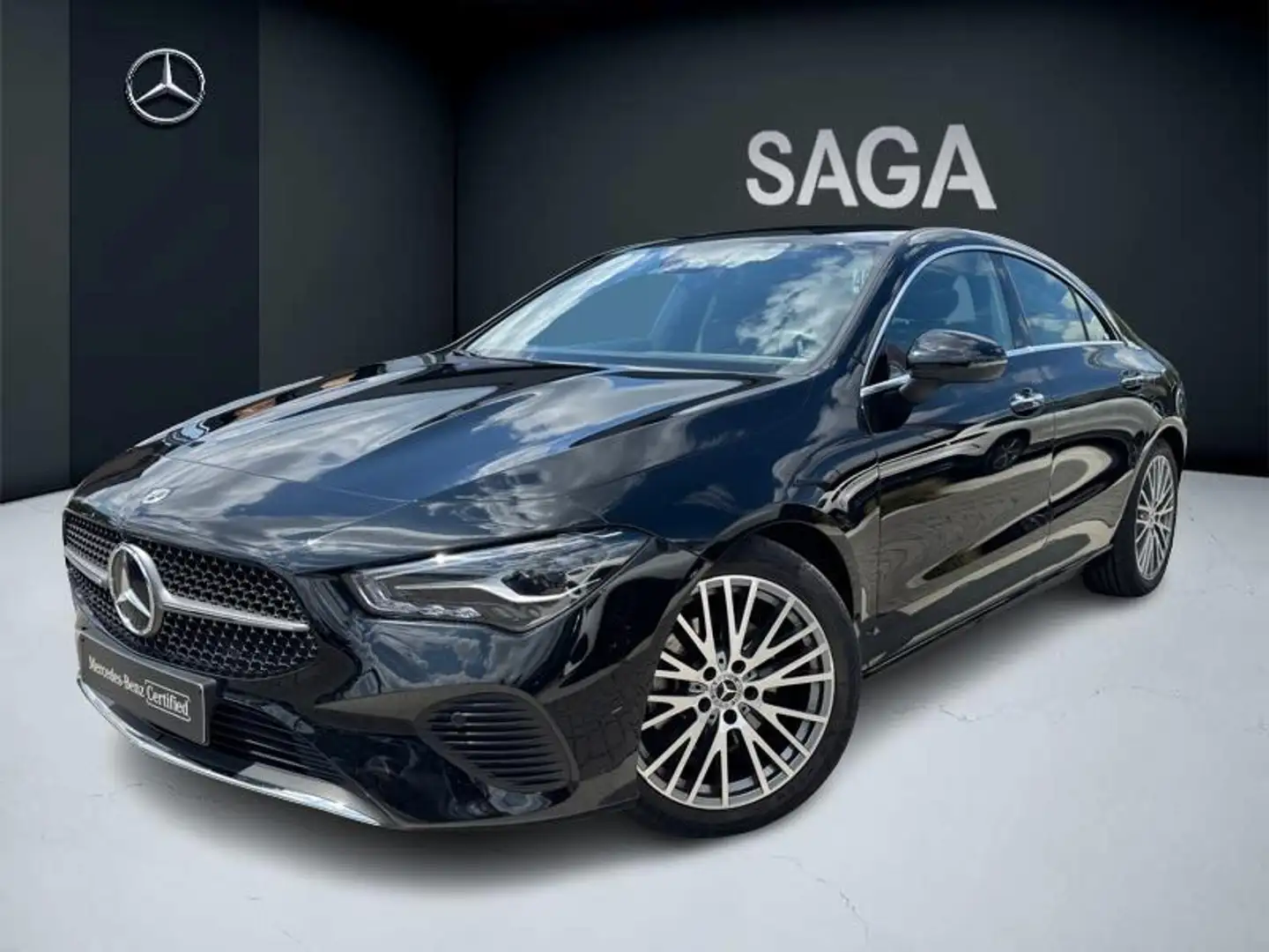Mercedes-Benz CLA 180 180 d Luxury Line Zwart - 1