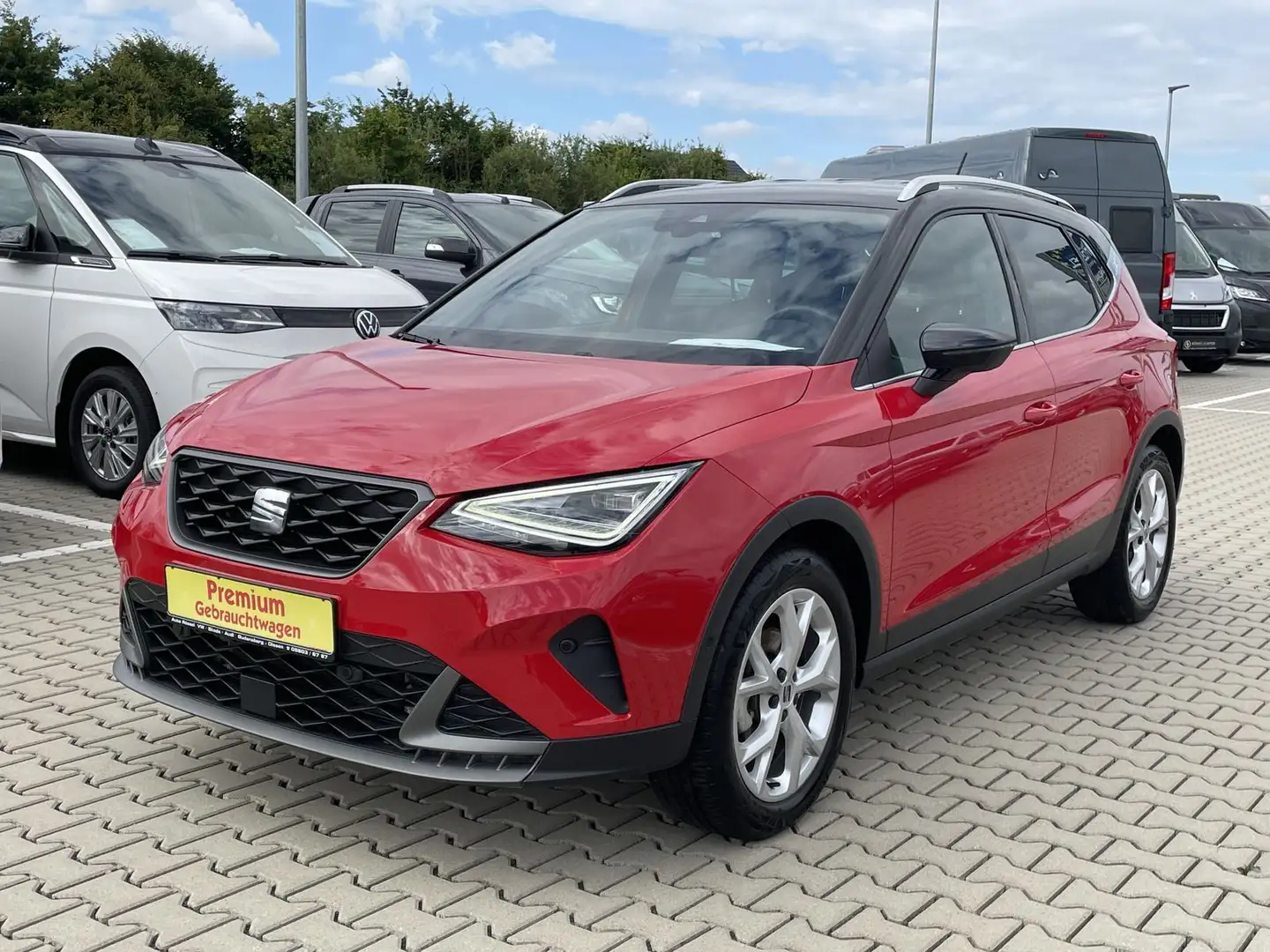 SEAT Arona FR 1.0 TSI NAVI RFK LED SHZ 17" Rouge - 1