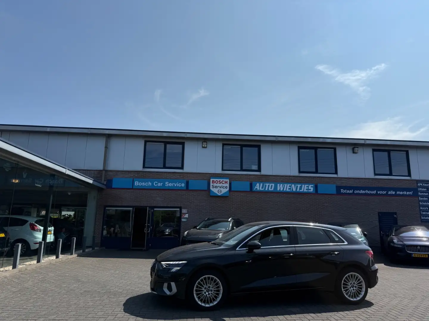 Audi A3 Sportback 30 TFSI Aut | Business Edition | Navi | Nero - 1