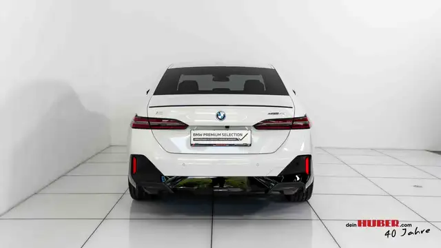 BMW i5 eDrive40 Ansicht 7