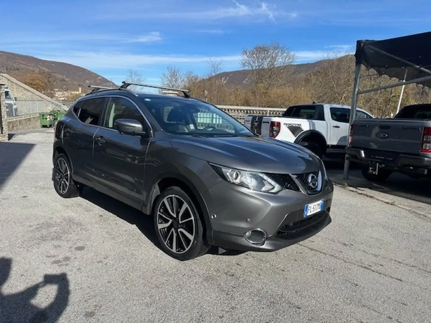 Nissan Qashqai Qashqai II 1.5 dci Visia 110cv E6 UNICOPROPR. Grigio - 1