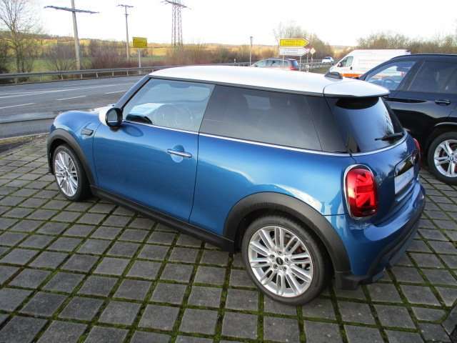 MINI Cooper Cooper Classic Trim Aut/NAVI/LED/PA/Sportsitze