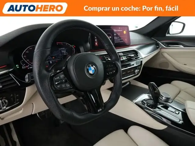 BMW 5 Series view 12