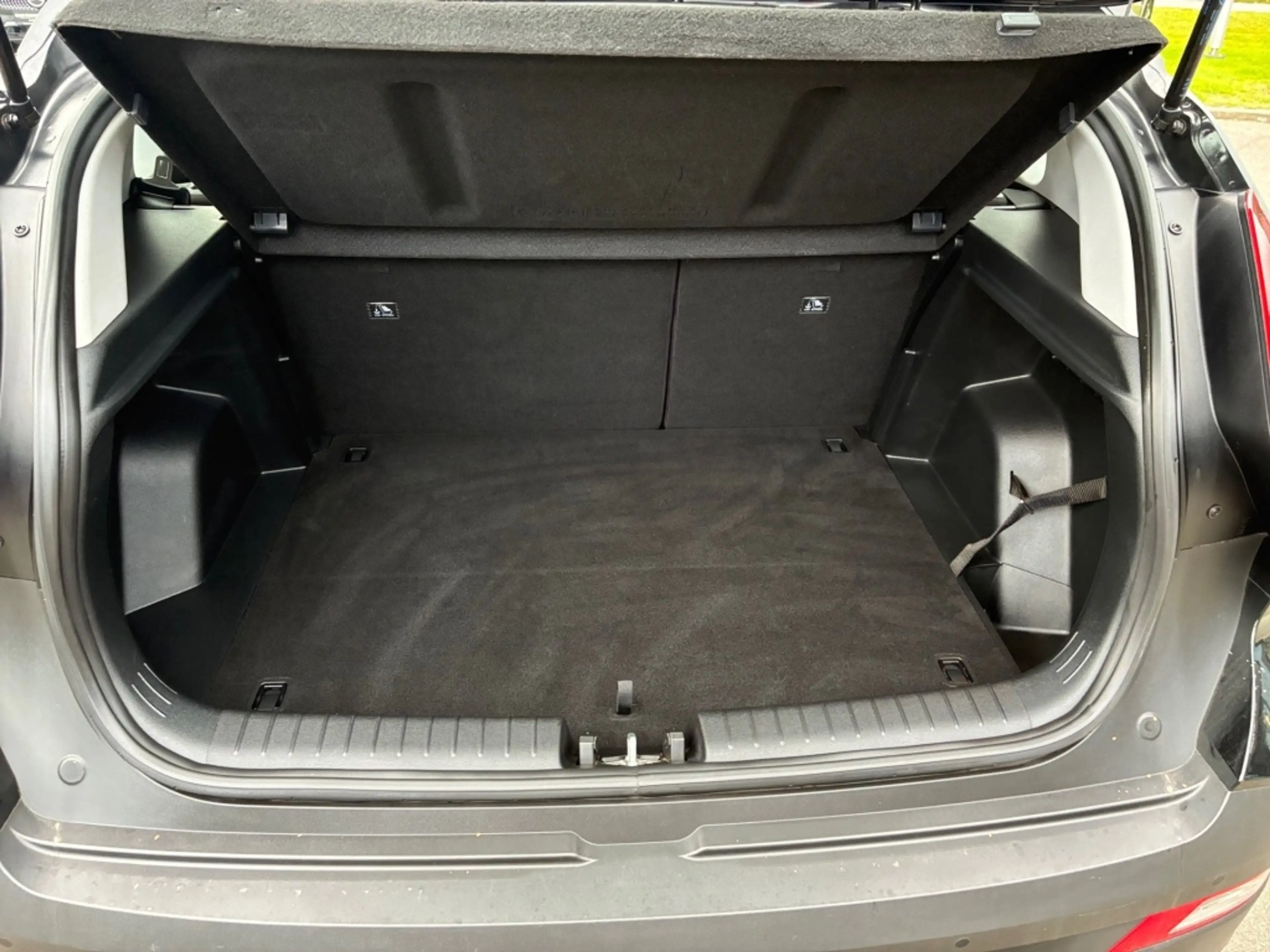 Hyundai BAYON 1.2 SELECT 2WD TEMPO KLIMA PDC SITZHZG — photo 14