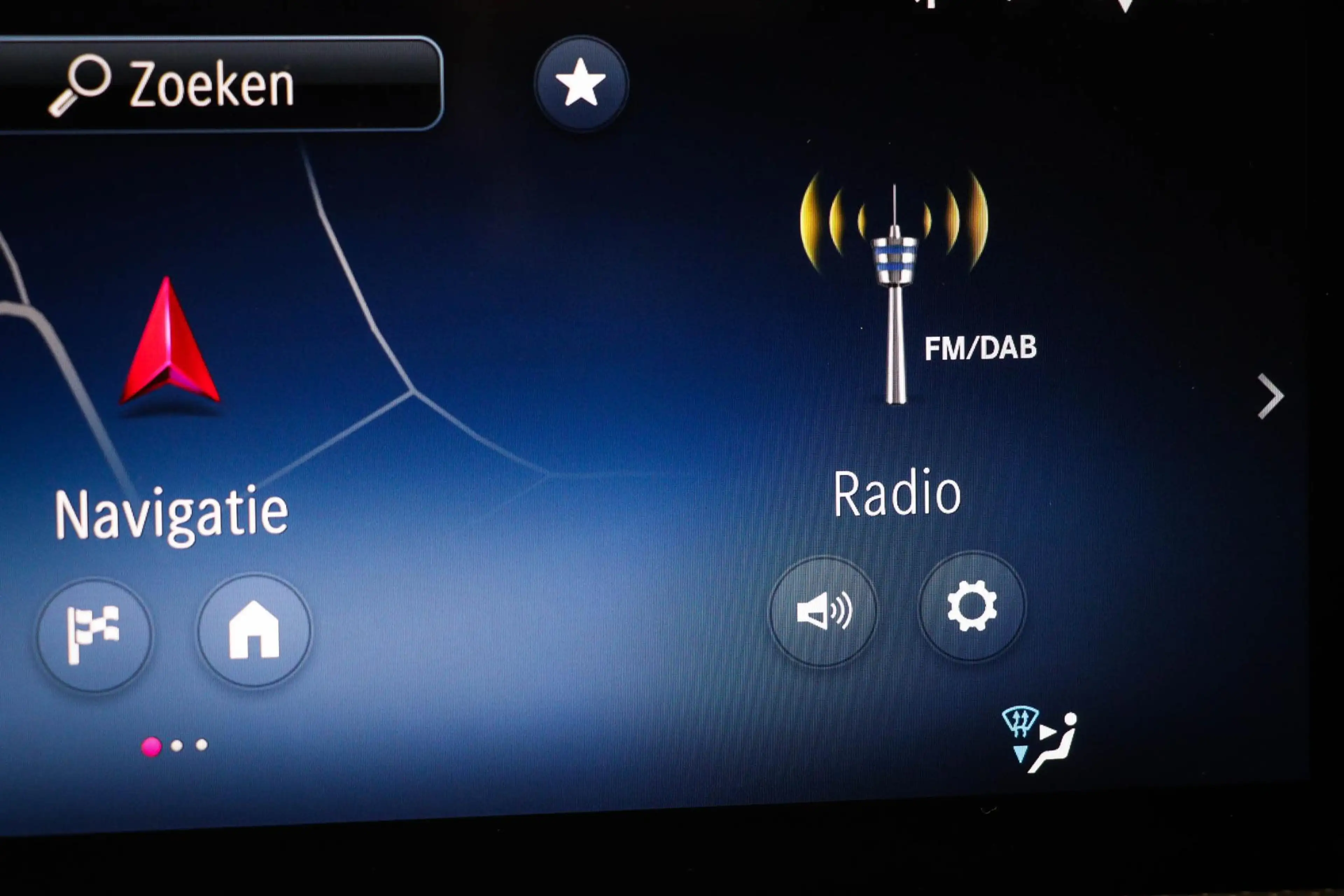 Mercedes-Benz A 180 Business Line | HALF LEDER | STOELVERWARMING | DAB — photo 37