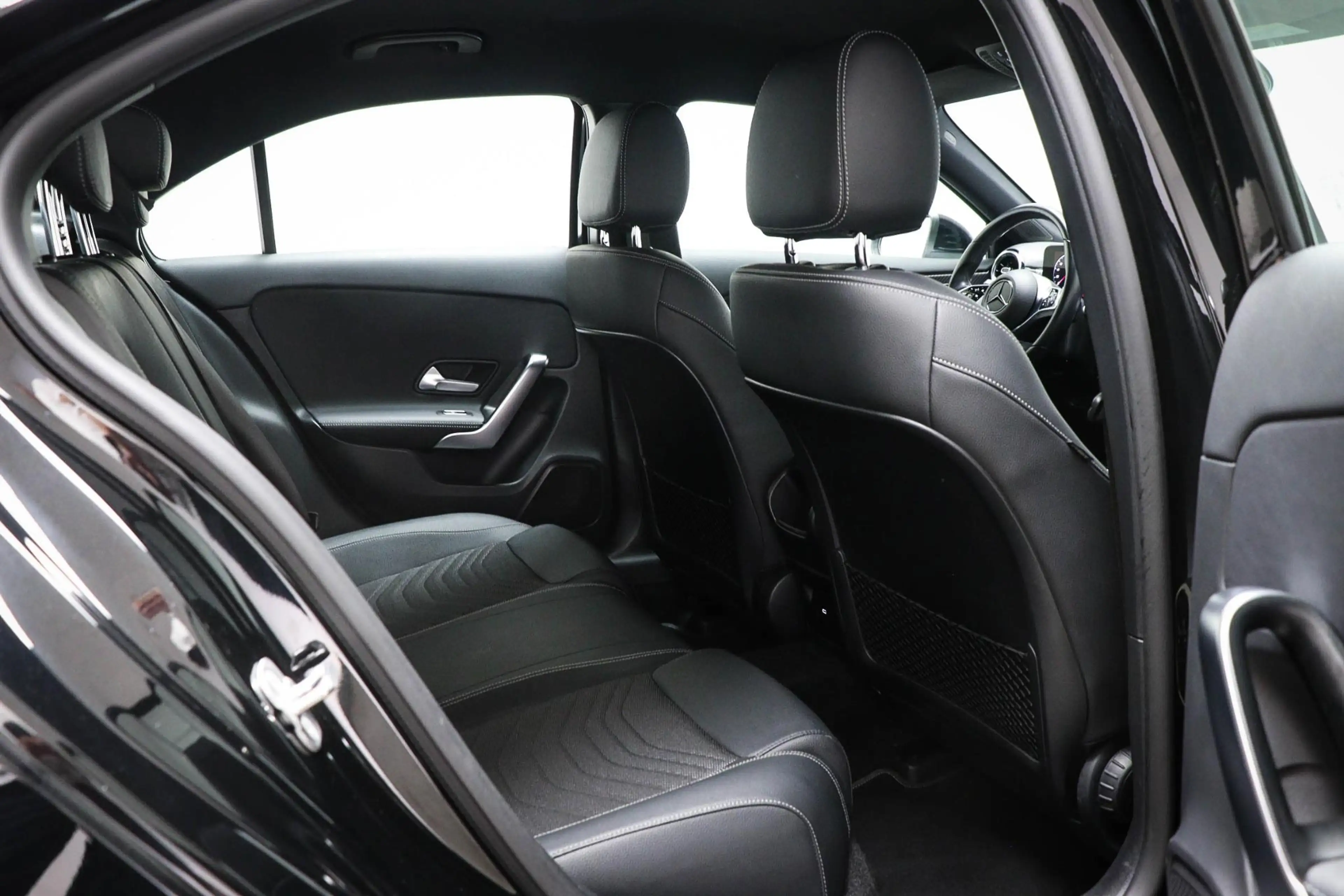 Mercedes-Benz A 180 Business Line | HALF LEDER | STOELVERWARMING | DAB — photo 11