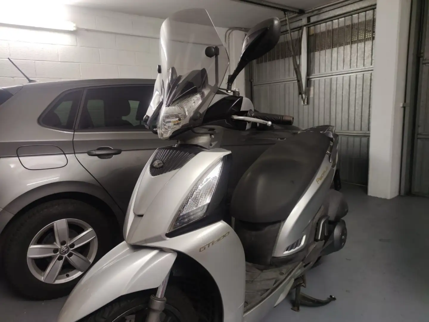 Kymco People GT300i Gt Silver - 1