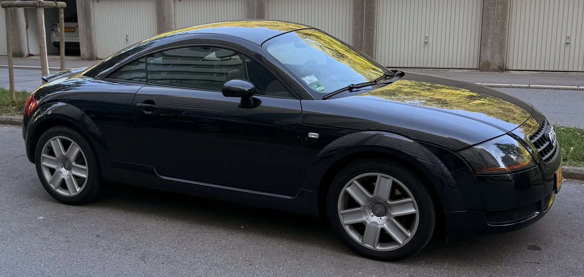 Audi TT Coupe 1.8 T Noir - 1