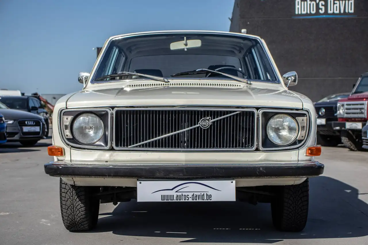 Volvo 144 2.0 / OLDTIMER / BELGISCHE WAGEN / HALF LEDER INTERIEUR !, foto 5