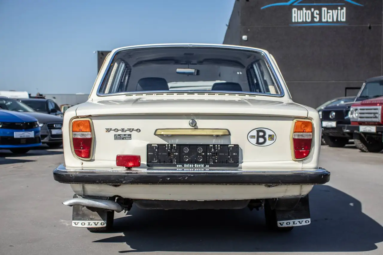 Volvo 144 2.0 / OLDTIMER / BELGISCHE WAGEN / HALF LEDER INTERIEUR !, foto 9