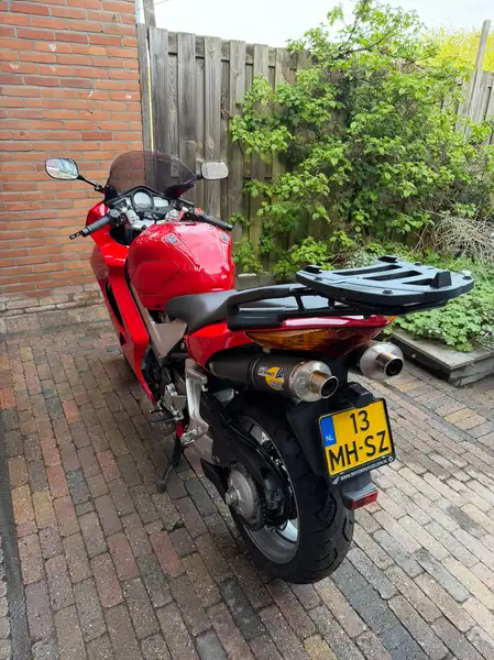 Honda VFR 800 - foto 4
