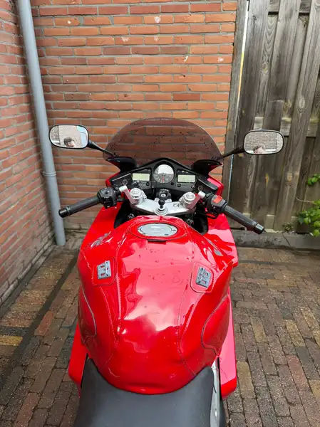 Honda VFR 800 - foto 3