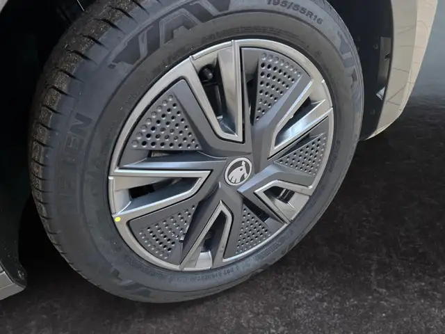 Skoda Fabia view 15